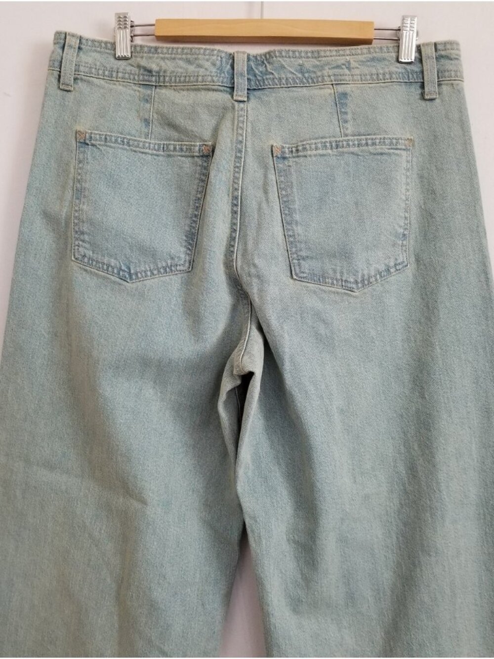 NWT Light Wash High Rise Sailor Wide Leg Jeans Size 14 - Picture 5 of 8
